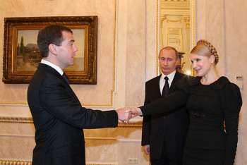 Medvedev,_Putin_and_Tymoshenko.jpg